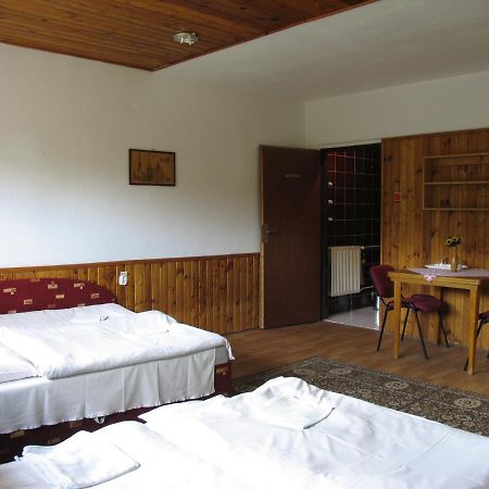 Ubytovanie 184, Bed And Braekfast 184 Stará Lesná Esterno foto