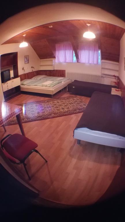 Ubytovanie 184, Bed And Braekfast 184 Stará Lesná Esterno foto